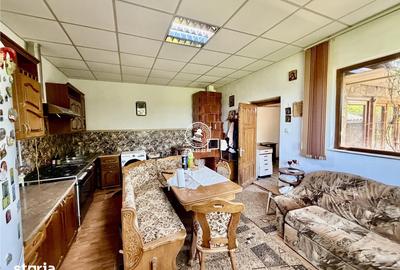 Casă cu 2 camere cu Teren 850 Mp în Bârnova - 2