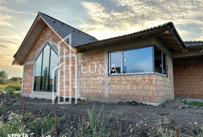 Casă cu 5 camere cu Teren 3566 Mp în Calea Voinicenilor - 3