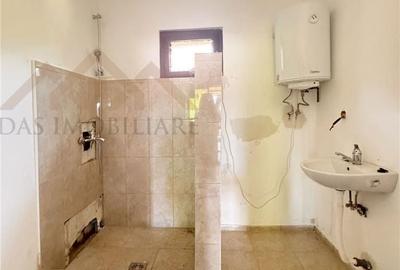 Casă cu 4 camere în Dănești - 1