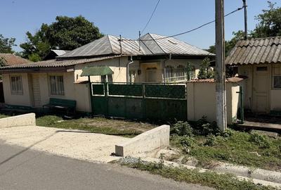 Casă cu 4 camere cu Teren 1386 Mp în Sohatu - 4