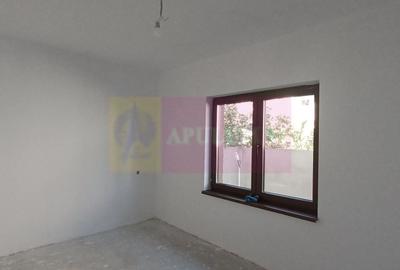 Casă individuală cu 4 camere cu Canalizare în Săbăreni - 10