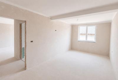 Apartament cu 2 camere decomandat în Giroc - 1