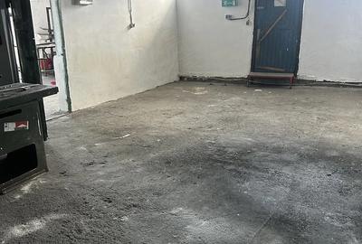 Spațiu comercial, de 150 mp, în CFR - 4