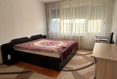 Apartament cu 2 camere decomandat în Podgoria