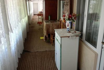 Casă cu 4 camere în Schela - 1