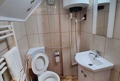 Garsonieră decomandată în Independenței