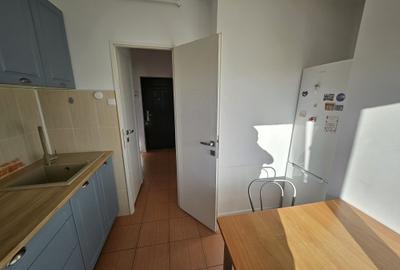 Garsonieră decomandată în Central - 5