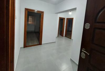 Apartament cu 3 camere decomandat în Păcurari - 2