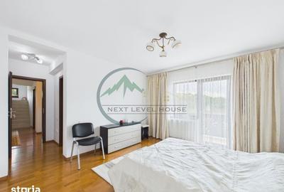Casă cu 10 camere cu Teren 1009 Mp în Central - 3