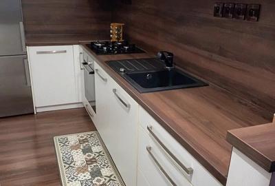 Apartament cu 2 camere decomandat în Central - 3