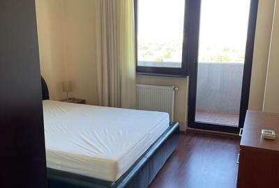 Apartament cu 2 camere decomandat în Berceni