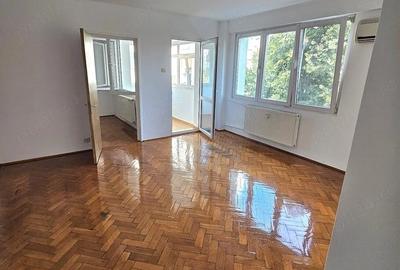 Apartament cu 2 camere circular, mobilat în Dristor