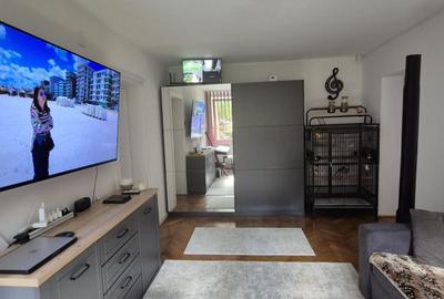 Apartament cu 2 camere în Aleea Carpați