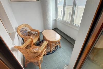 Apartament cu 3 camere decomandat în Bd. Independenței - 4