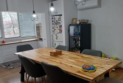 Apartament cu 3 camere decomandat, mobilat în Central - 6