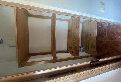 Apartament cu 3 camere decomandat în Republicii