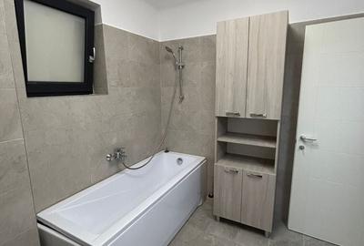 Apartament cu 3 camere decomandat în Exterior Vest - 3