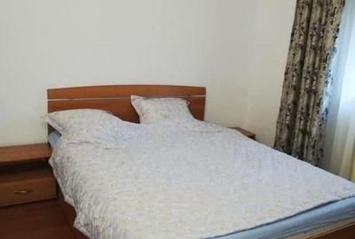 Apartament cu 2 camere semidecomandat în Cetate