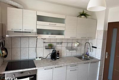 Apartament cu 3 camere decomandat în Rahova