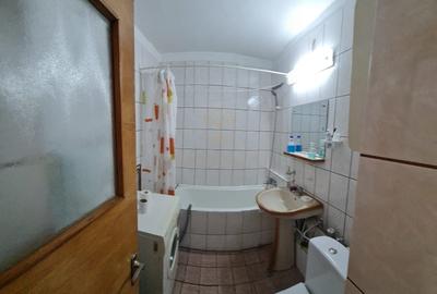Apartament cu 2 camere decomandat, mobilat în Apusului - 7