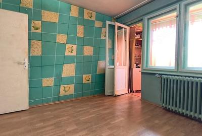 Apartament cu 2 camere decomandat în Gojdu - 3