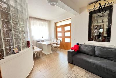 Casă individuală cu 10 camere cu Canalizare în Tei - 3