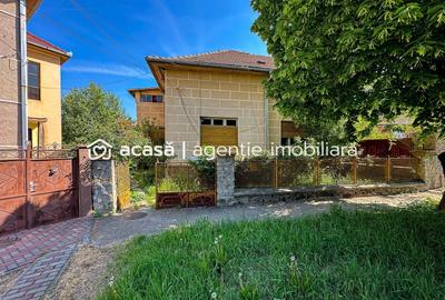 Casă individuală cu 4 camere cu Canalizare în Central - 3