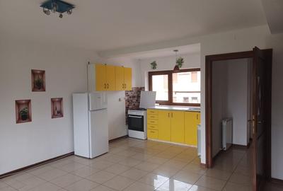 Casă individuală cu 3 camere cu Canalizare în Sânmartin - 6