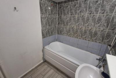 Apartament cu 3 camere semidecomandat, mobilat în Colentina - 14