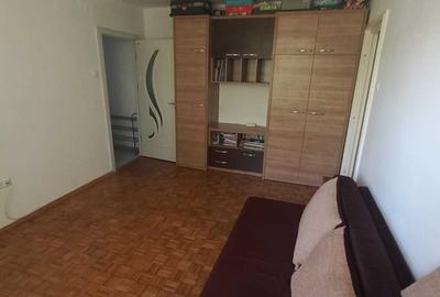 Apartament cu 2 camere semidecomandat în Decebal - 2