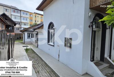 Casă individuală cu 6 camere cu Canalizare în Suseni - 1