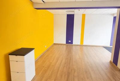 Spațiu comercial, de 58 mp, în Central - 2