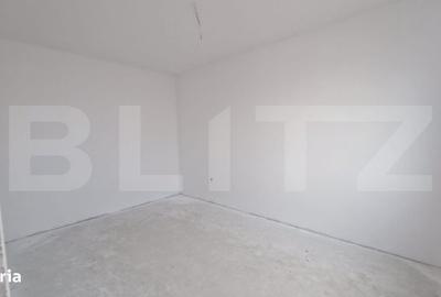 Casă cu 4 camere cu Teren 470 Mp în Central