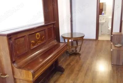 Apartament cu 4 camere în Central