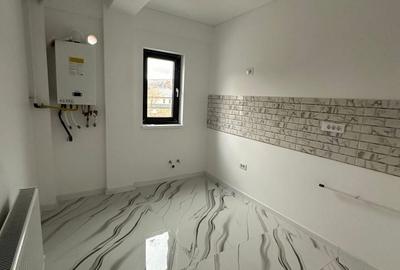 Garsonieră decomandată în Vișan - 3
