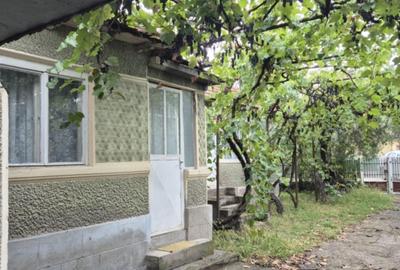 Casă cu 3 camere în Zărnești - 1