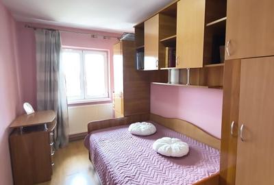 Apartament cu 3 camere decomandat în Nord - 4