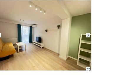 Apartament cu 2 camere, mobilat în Tei