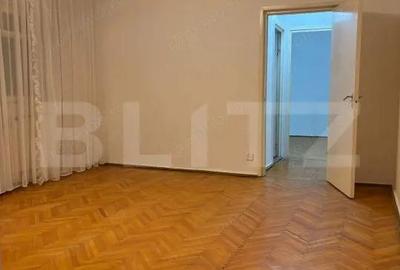 Apartament cu 2 camere semidecomandat în Spitalul Județean - 1
