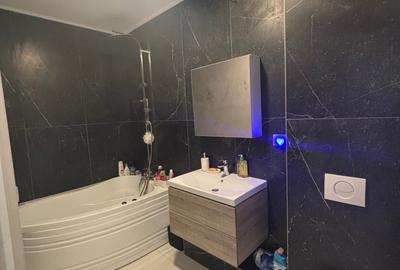 Apartament cu 2 camere decomandat în Central - 4