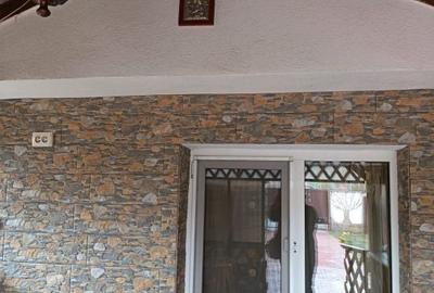 Casă cu 3 camere cu Teren 161 Mp în Mărăcineni