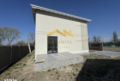 Casă cu 4 camere cu Teren 265 Mp în Sânmihaiu Român - 1