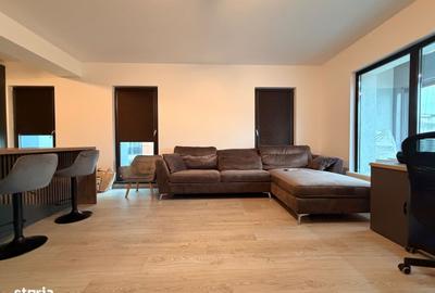 Apartament cu 3 camere în Decebal
