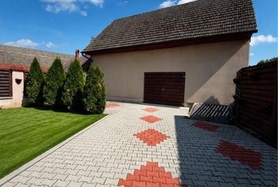 Casă cu 4 camere în Budila