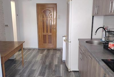 Apartament cu 2 camere decomandat în Central - 2