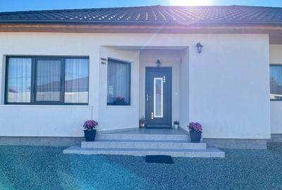 Casă cu 3 camere în Lazuri - 7