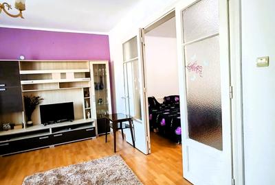 Apartament cu 3 camere decomandat în Zorilor - 2
