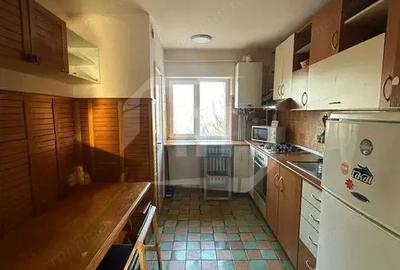 Apartament cu 4 camere decomandat, mobilat în Gheorgheni