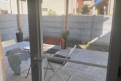 Duplex cu 4 camere cu Canalizare în Nord-Est - 2