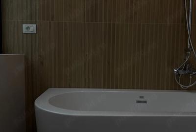 Casă cu 4 camere cu Teren 360 Mp în Dumbrăvița